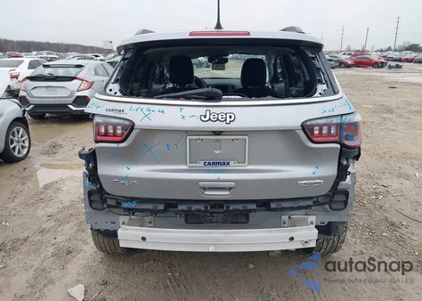 2021 Jeep Compass Latitude 4X4 from USA, damaged, VIN 3C4NJDBB4MT504634